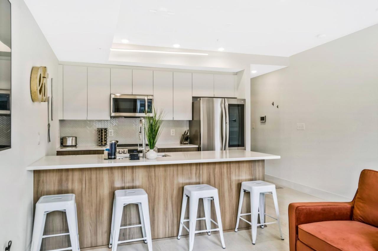 Luxurious And Stylish 2 Bedroom 2 Bathroom Suite Washington Extérieur photo